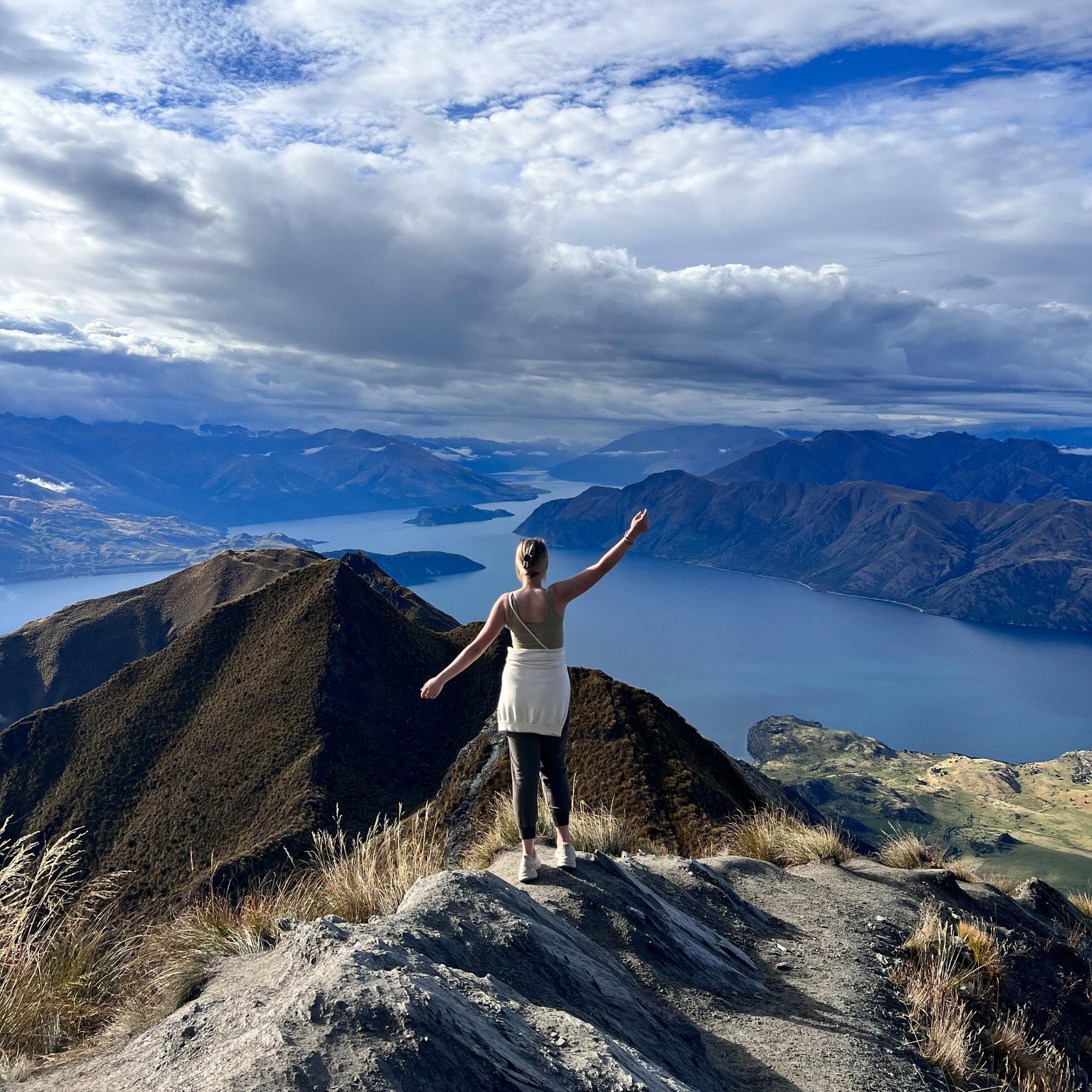 Traveller at Roys Peak, New Zealand 
