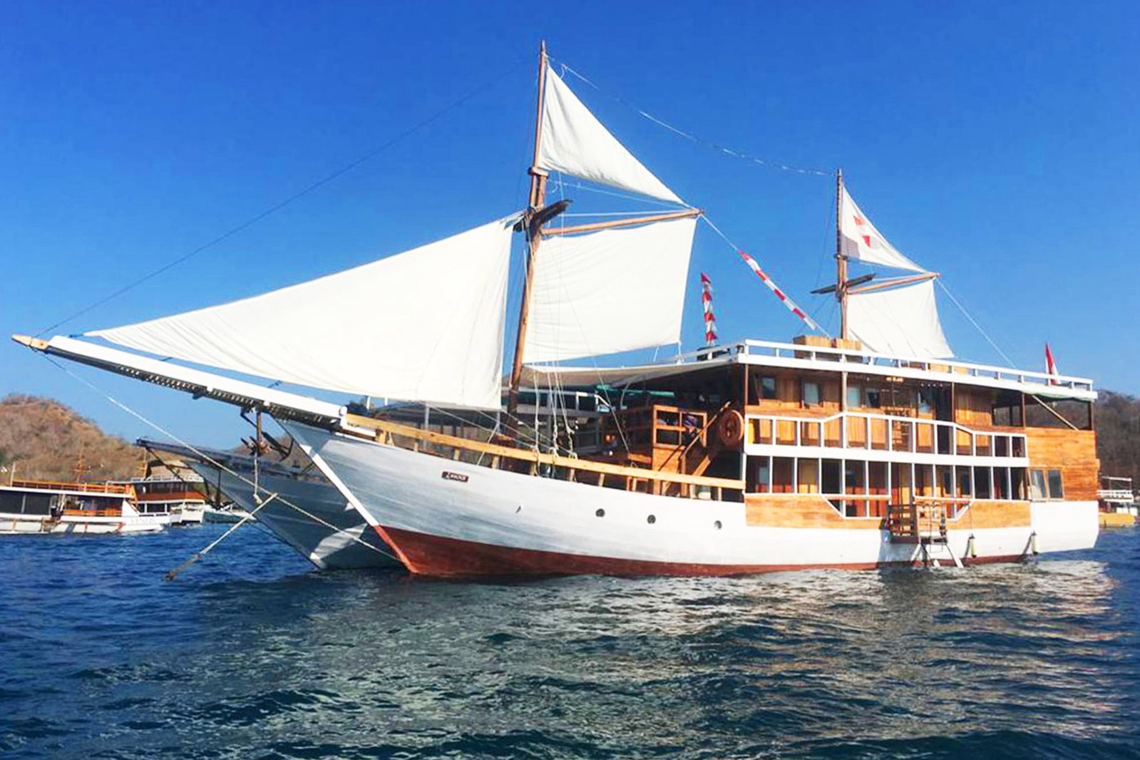Wooden Live aboard boat expedition at the Komodo Islands in Indonesia, Asia. 