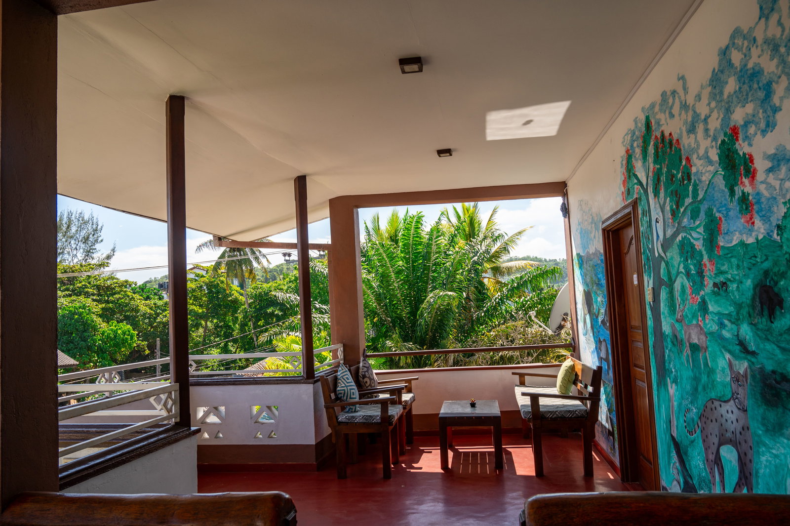 Shared space on balcony at sri lanka volunteer house