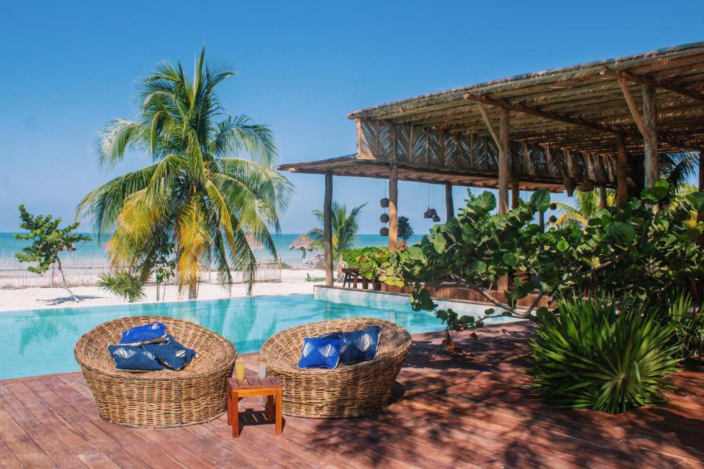 isla holbox accommodation