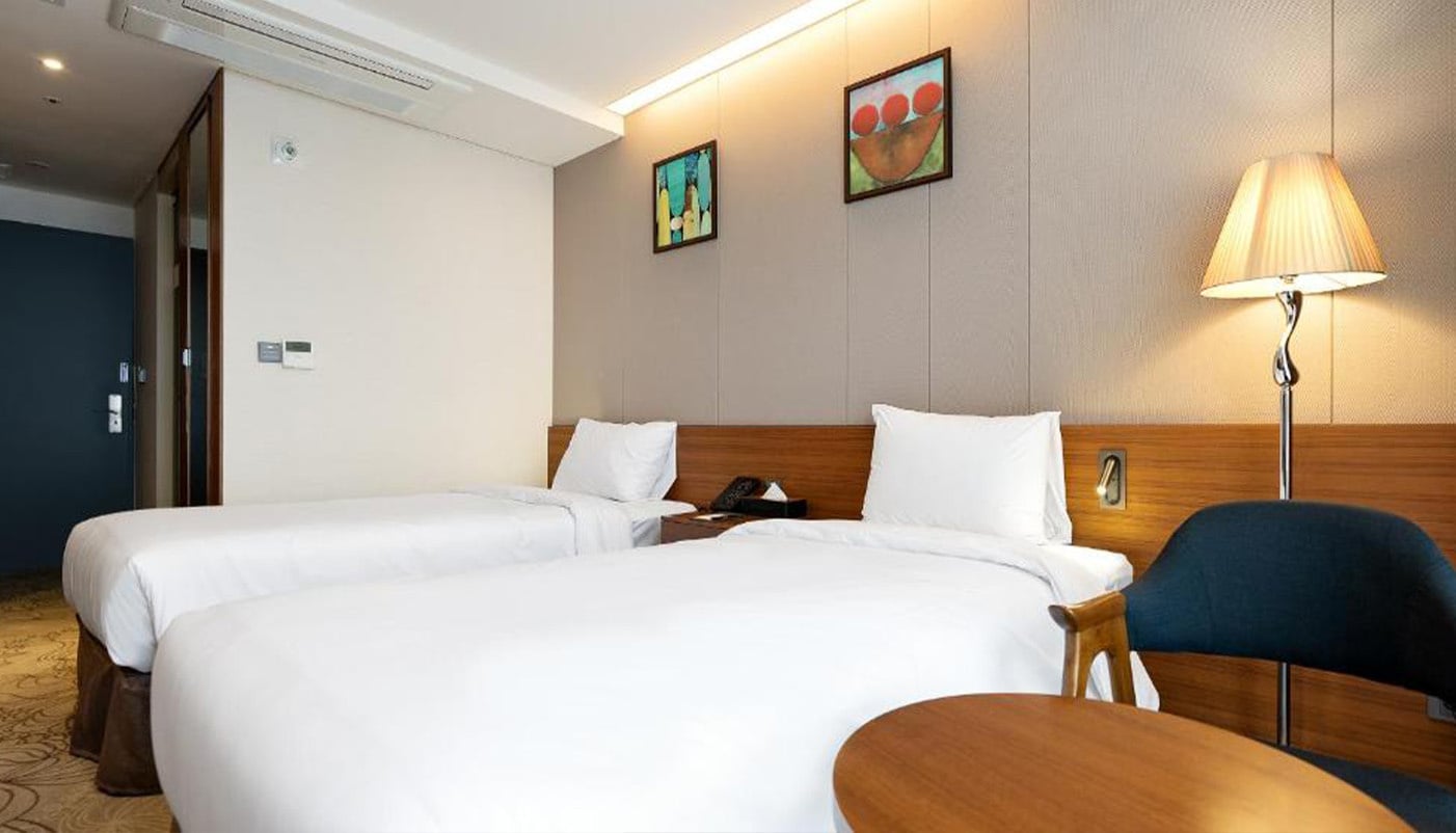 Twin room hotel in Jeonju