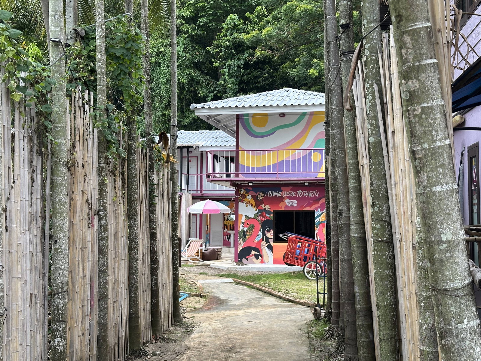 Slumber Party Hostel Koh Phi Phi